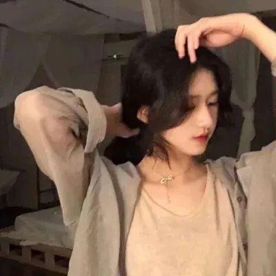 模模糊糊